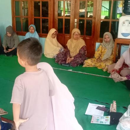 PERTEMUAN RUTIN FATAYAT & MUSLIMAT NAHDLATUL ULAMA RANTING KEMADULOR BULAN AGUSTUS